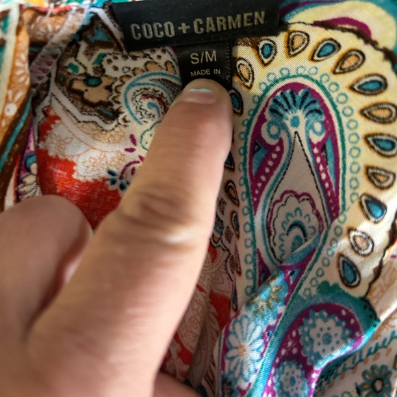 Coco + Carmen Women's Paisley Blouse Boho Flutter Sleeve Size S/M - Picture 3 of 3
